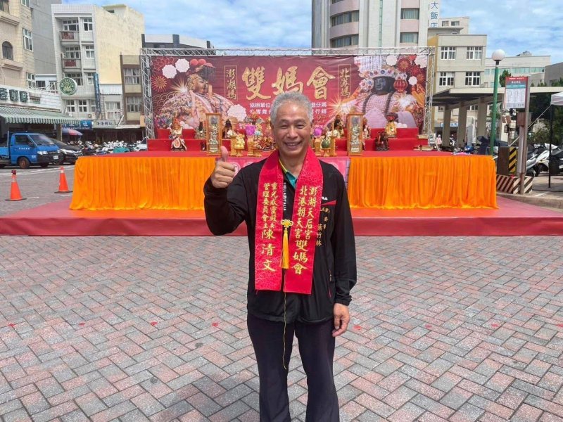 葉竹林勤走基層拚澎湖縣長大位　上山下海傾聽民意提解方