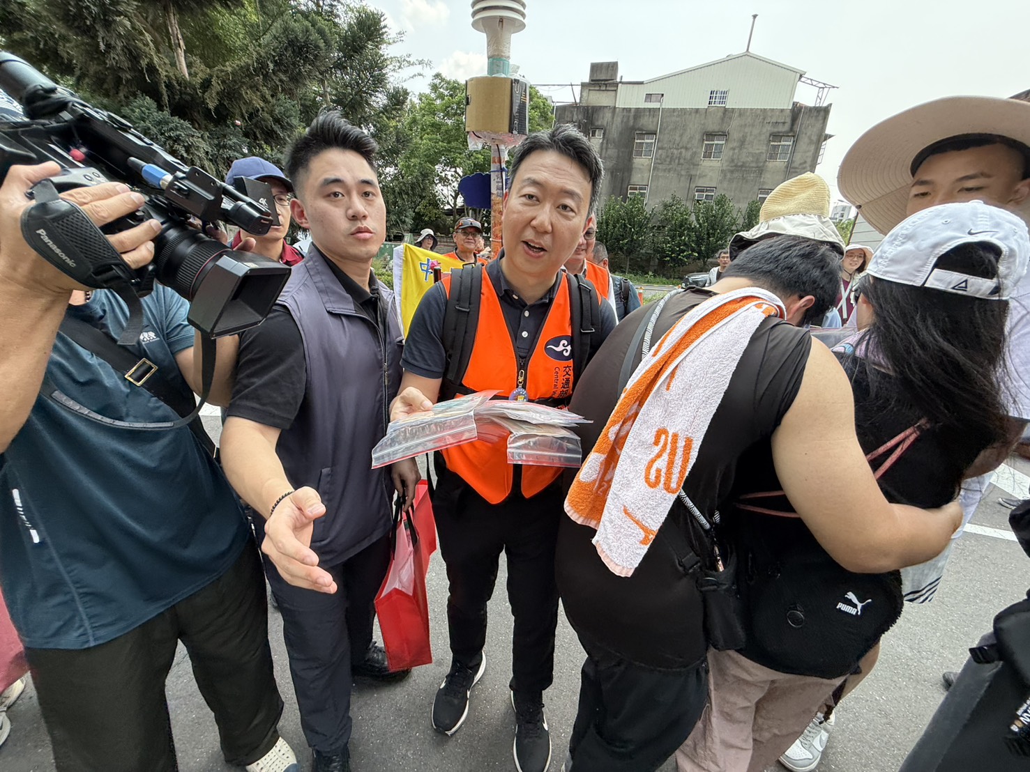 香火與人潮炸裂!媽祖鑾轎進彰化市 交通部全力應戰 - https://www.watchmedia01.com