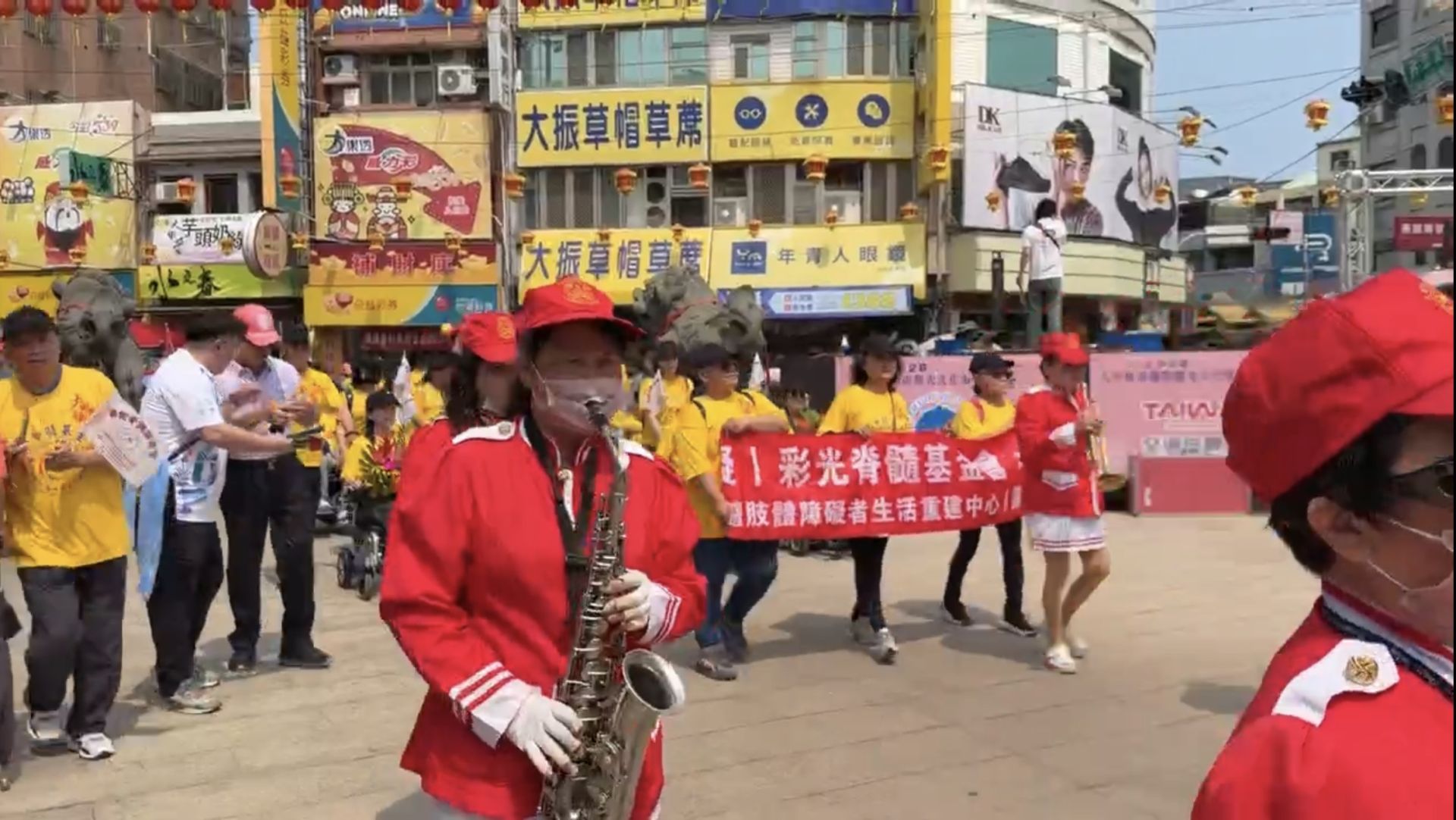 不缺席!輪椅族群進場送媽祖 大甲遶境現場最暖畫面曝光