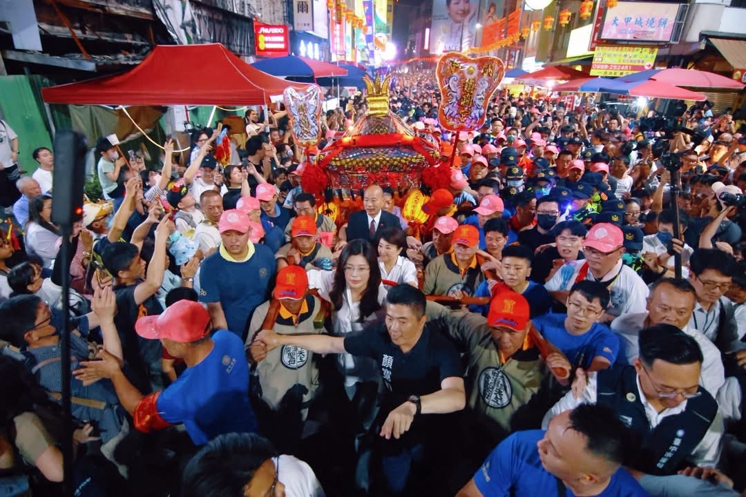 大甲媽祖起駕盛況登場 各界齊聚見證信仰力量、祈願善念延續