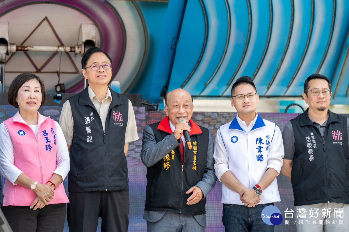 平鎮褒忠祠主任委員范振修致詞。<br /><br /> <br /><br />