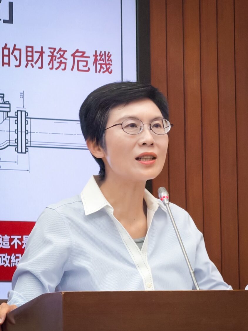 林岱樺強調,降漏2.22%可年省5,910萬噸水,具重大公共效益,但計畫內部報酬率為負、回收期長達42年,不應由台水獨自承擔。(圖/林岱樺國會辦公室)