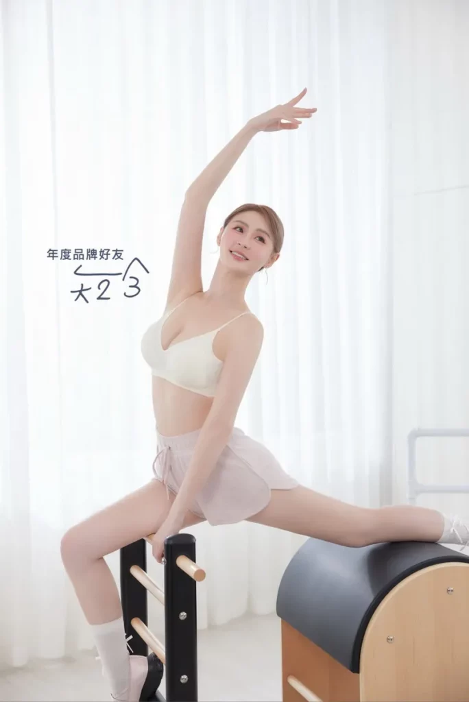 啦啦隊女神驚傳「轉行」當店長?EASY SHOP牽手短今 啟動全台巡迴寵粉儀式