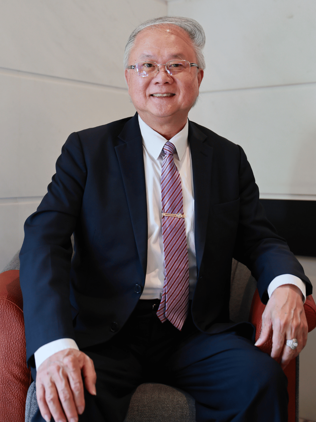 豪門國際開發董事長簡廷在。