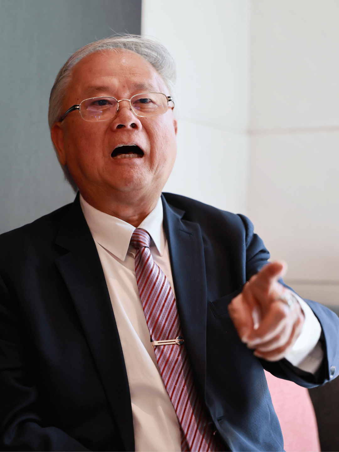 他相信,建築可以留下時代的樣子,他想把台灣,變成真正的國際城市。