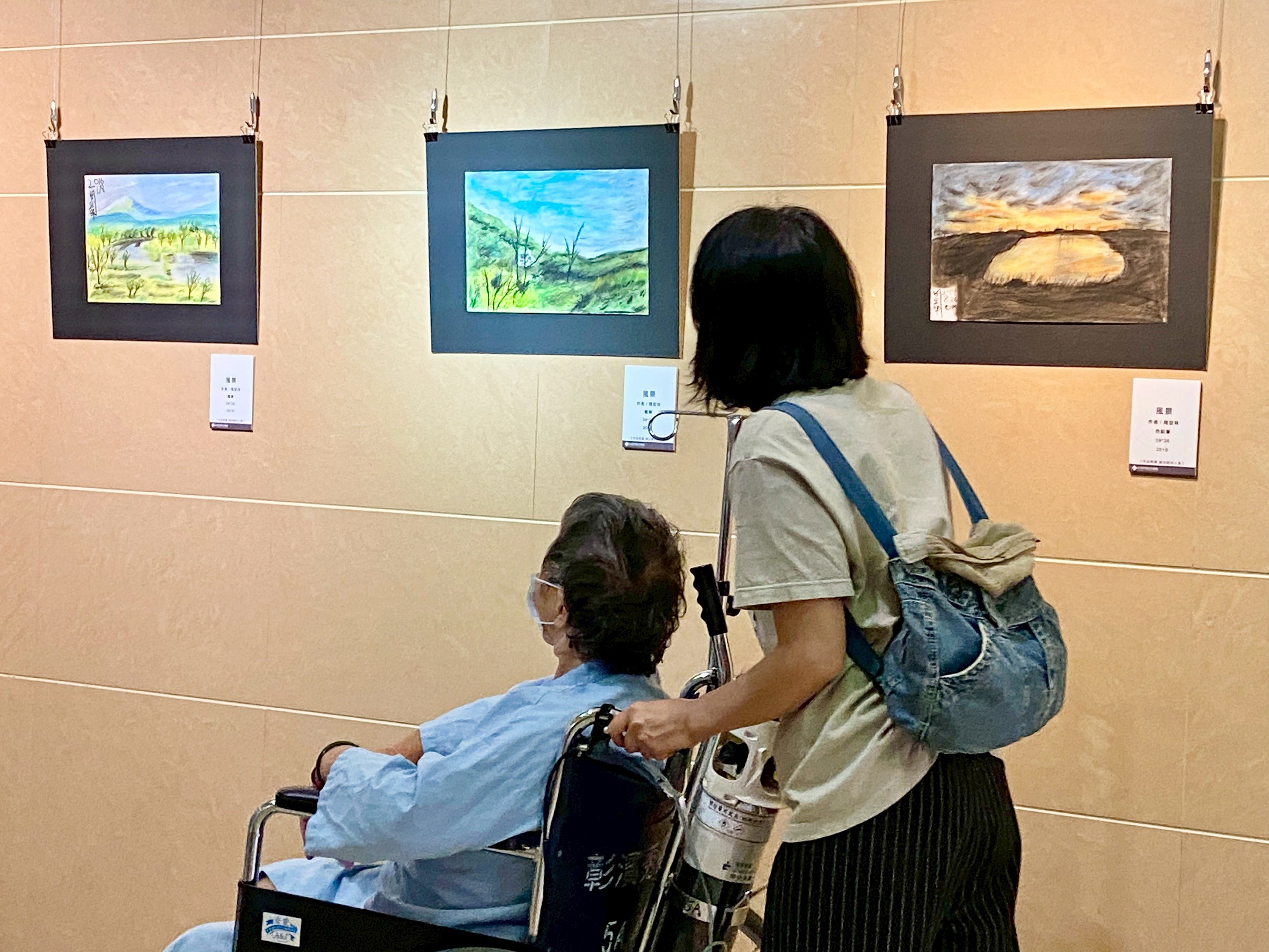 (有影片)/一句「我想辦畫展」 彰濱秀傳陪癌末病患完成最後心願 - https://www.watchmedia01.com