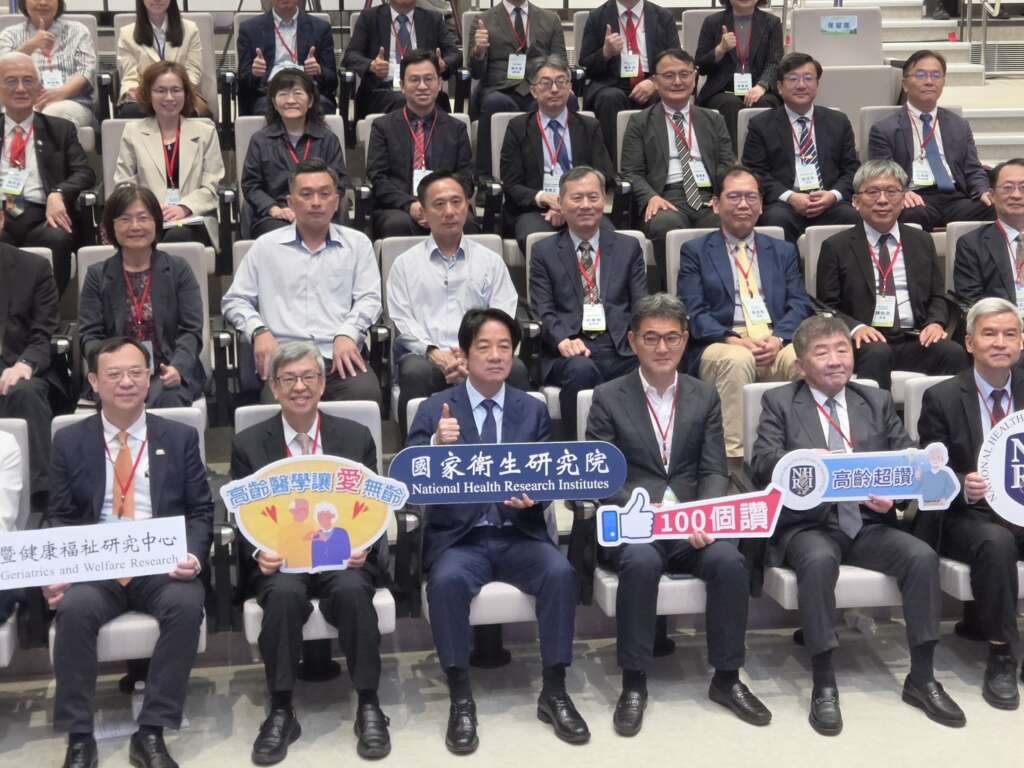 ▲劉建國成功催生高齡研究中心落腳雲林,打造健康台灣重要基地。(圖/記者劉美君翻攝)