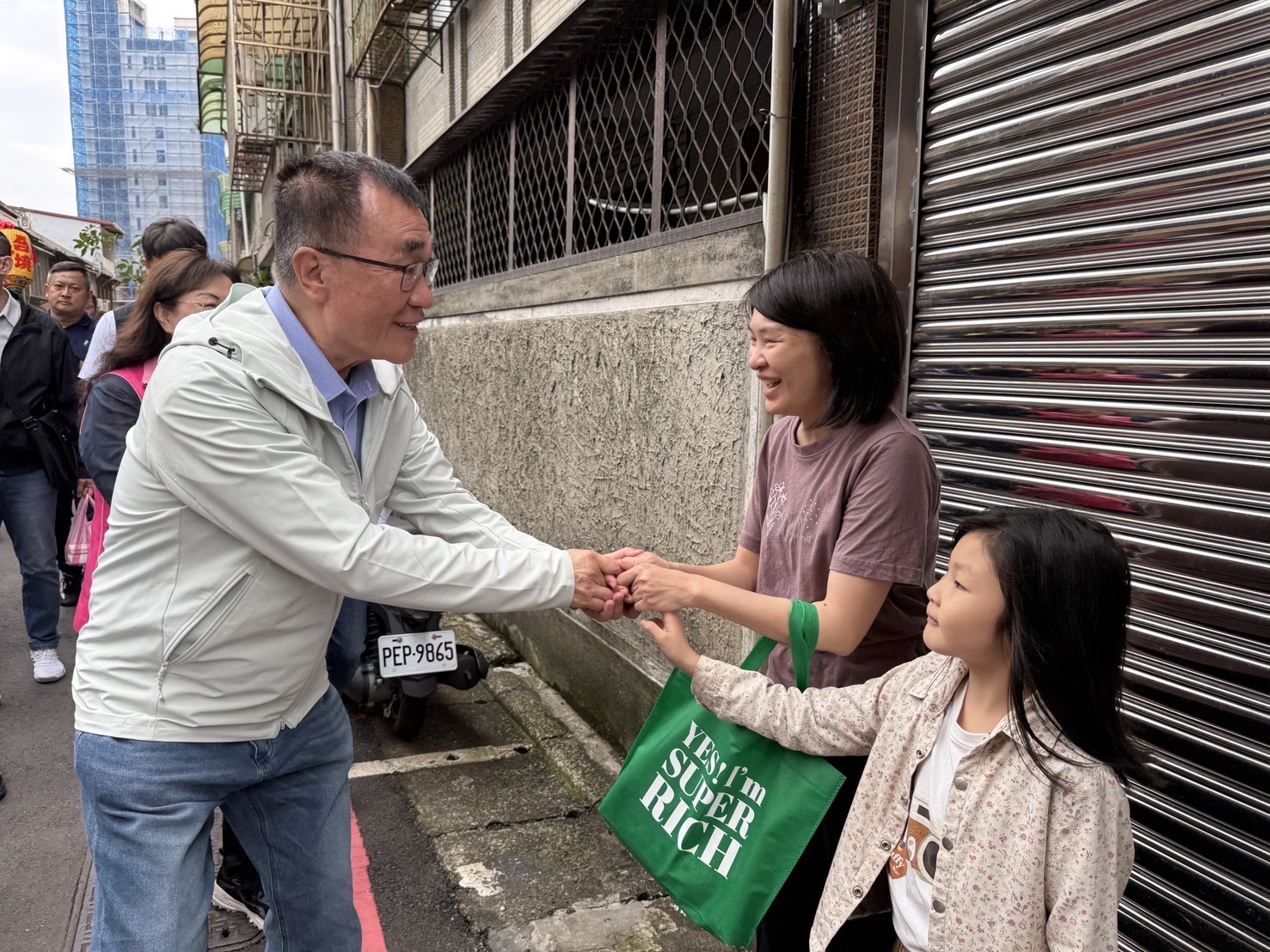 保福宮遶境李四川扶轎參與盛事 支持者比讚力挺 - https://www.watchmedia01.com