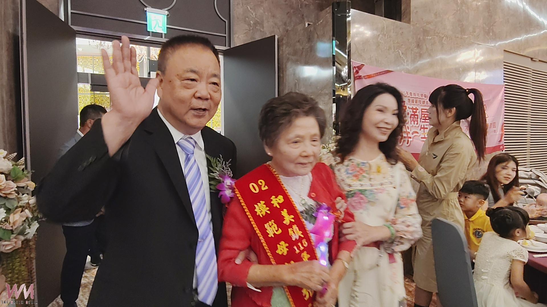 （有影片）／和美鎮母親節表揚　32位模範母親走紅毯享榮耀時刻 - https://www.watchmedia01.com