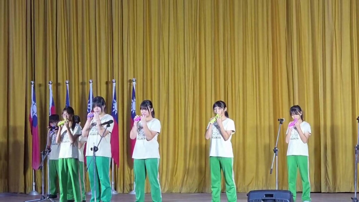 86b8149c2ec3d3a6a4ec9313ed1feb32