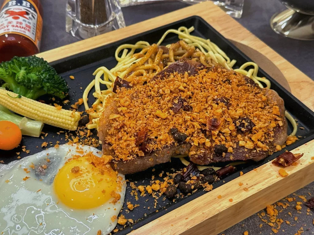 精選排餐-避風塘沙朗牛排