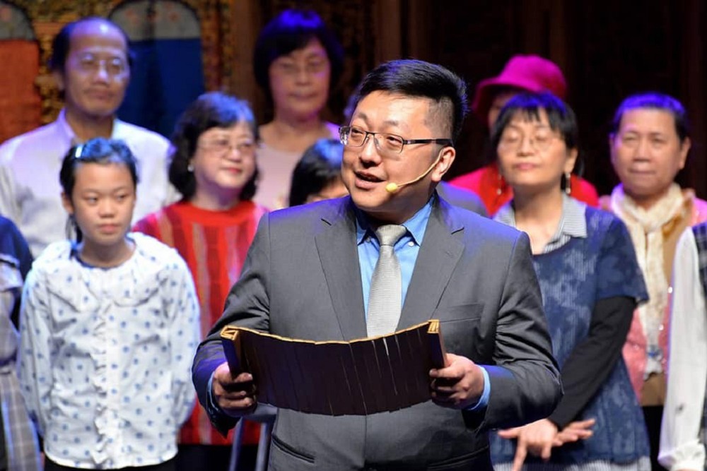 林亮君遭爆自導自演「既藥誘藥」 環保局長徐世勳痛心:讓第一線同仁受傷害 220 林亮君遭爆自導自演「既藥誘藥」 環保局長徐世勳痛心:讓第一線同仁受傷害 219
