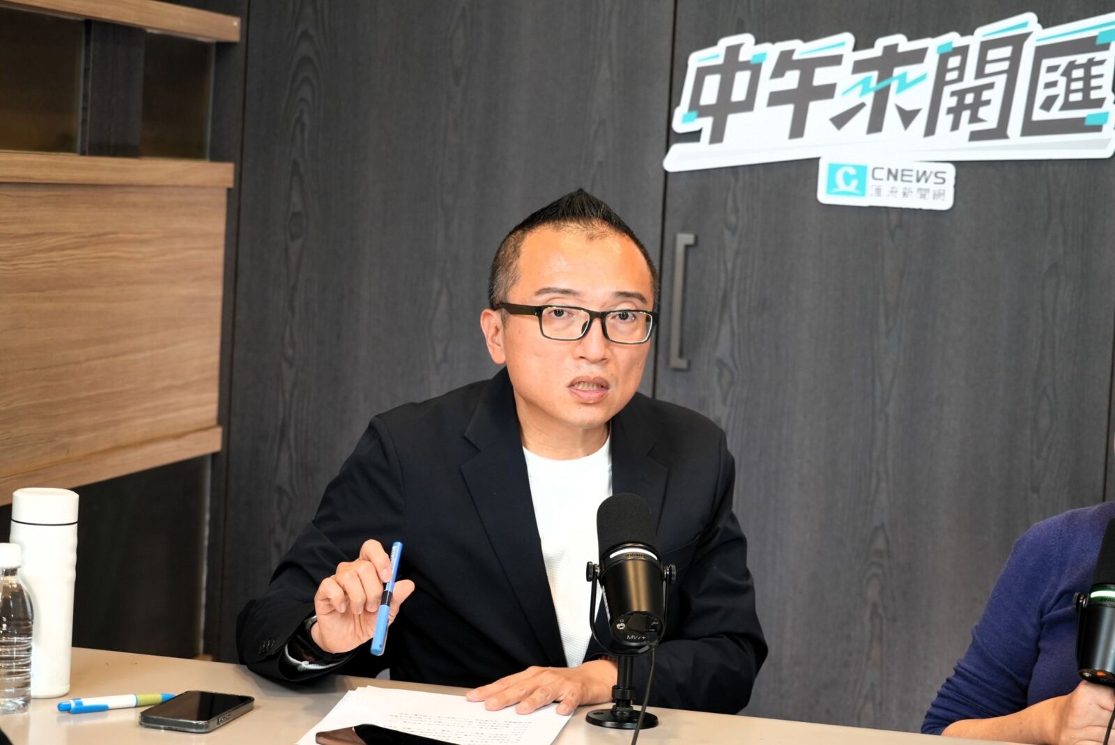 中午來開匯/柯文哲偕黃國昌募1千萬引討論 周榆修批青鳥玻璃心:民進黨也曾賣「小英便當」 172 中午來開匯/柯文哲偕黃國昌募1千萬引討論 周榆修批青鳥玻璃心:民進黨也曾賣「小英便當」 171