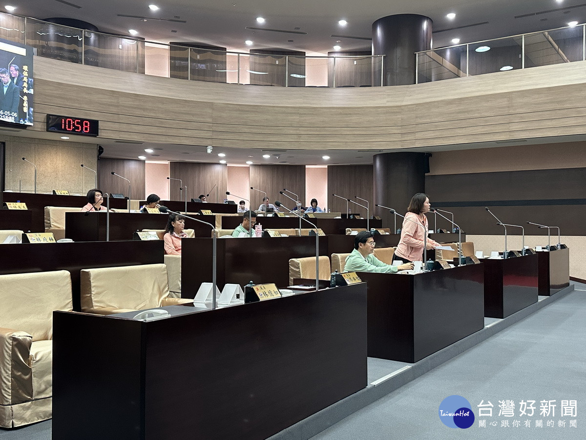 縣議會第7次總質詢首日，議員關心環保教育等問題。（記者扶小萍攝）