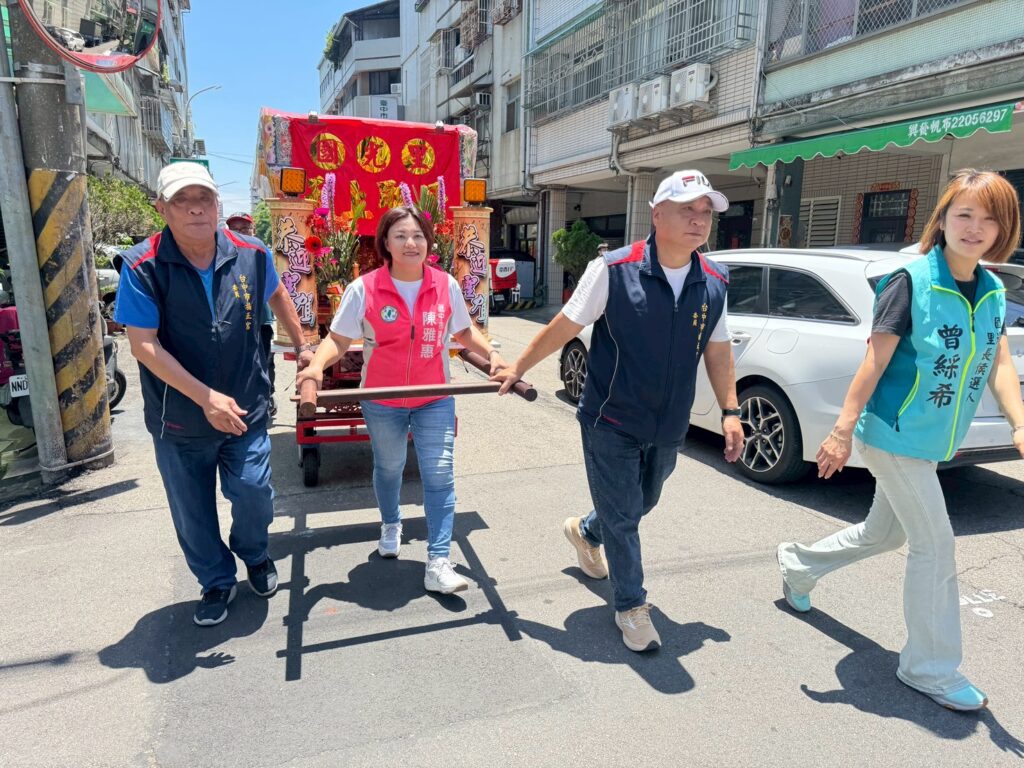 中市國光里福正宮遶境祈福 陳雅惠偕國光里長參選人曾綵希全程參與 19 LINE ALBUM 1150506%E5%AA%BD%E7%A5%96%E7%94%9F%E9%81%B6%E5%A2%83 260506 7 1024x768 1
