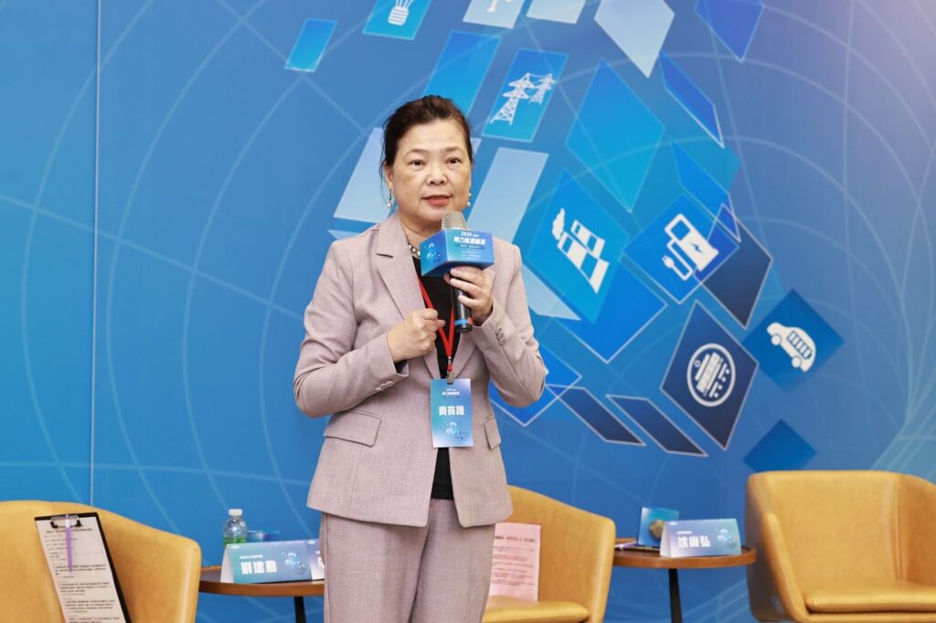 前經濟部長王美花