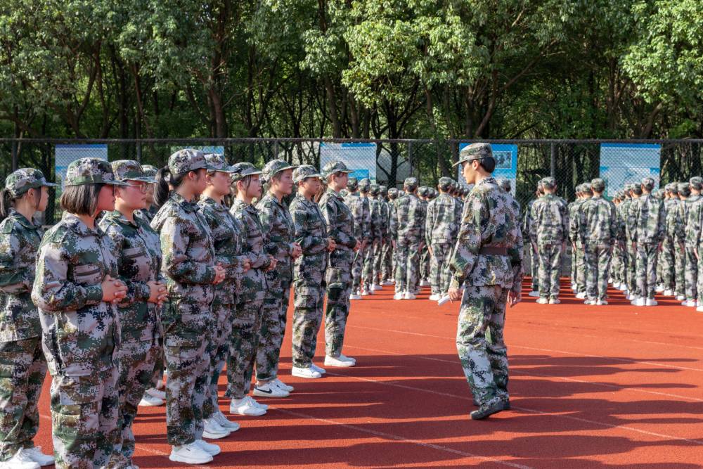 【藍蝴蝶專欄】軍購風暴真正炸裂的 是人民對「黑箱政治」的不信任 205