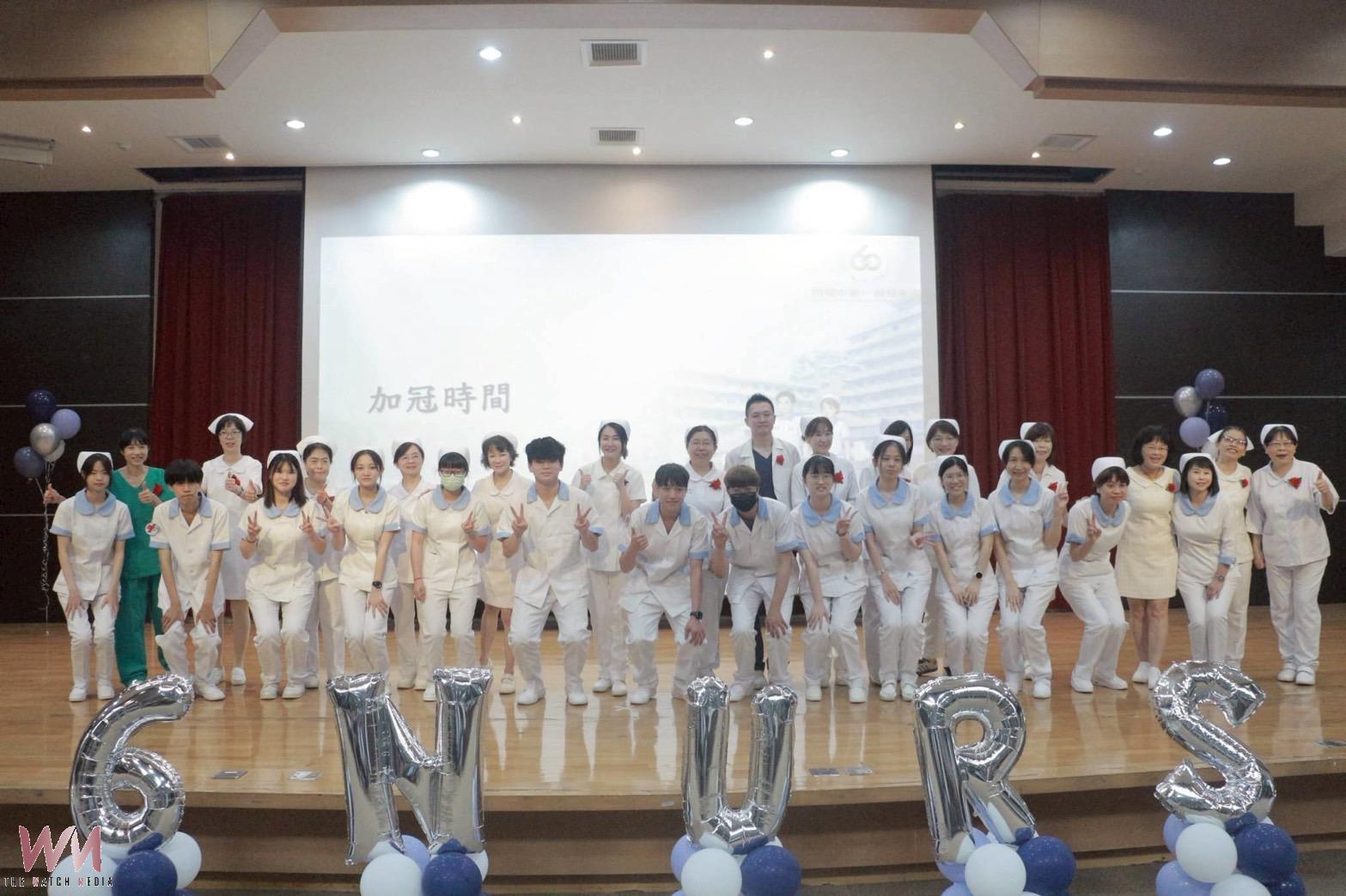 喜迎國際護師節 中臺科大151名護理生加冠 結合AI邁向臨床使命 - https://www.watchmedia01.com