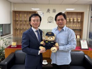 士林檢警聯手查賄制暴 電台發聲宣示 有聞必查 有據必辦 38 %E4%BA%8C 4 300x225 1