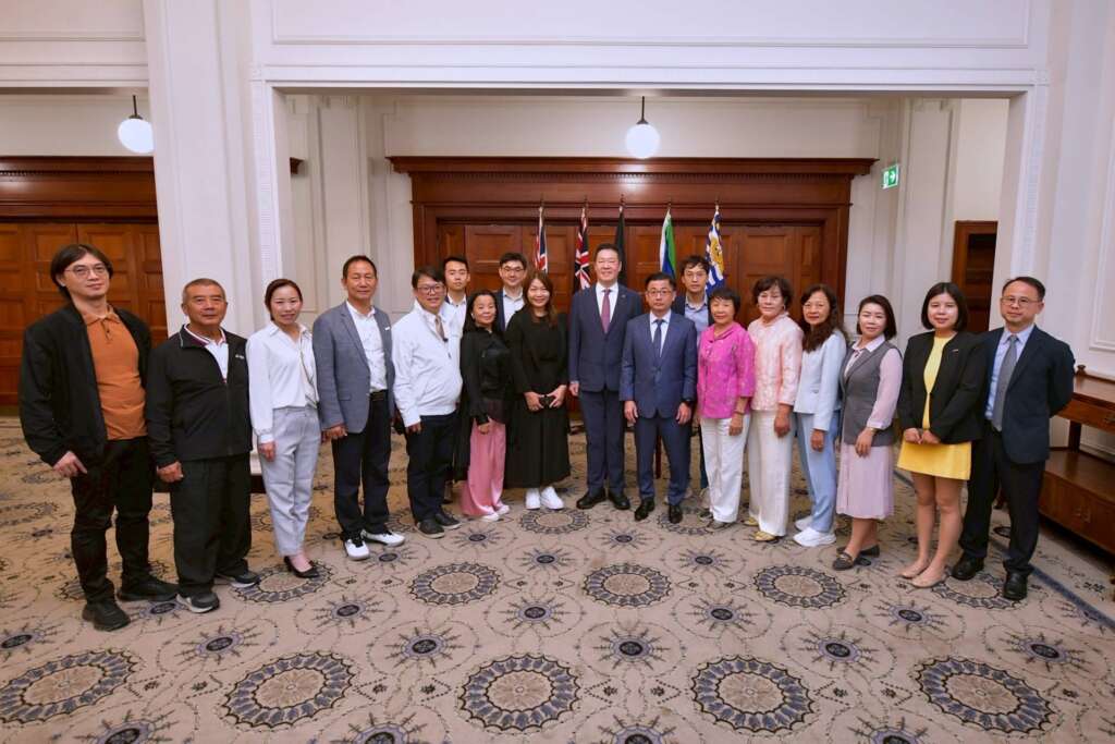 ▲布里斯本市議會合影。(圖/彰化縣議會提供)