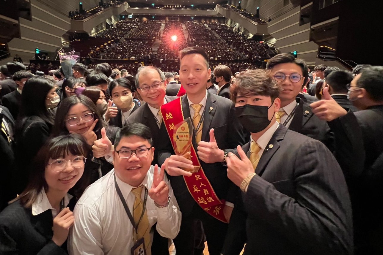 餐飲業店長轉職 永慶房屋洪立和從月領5萬到年收近200萬 190 CNEWS195260507a02