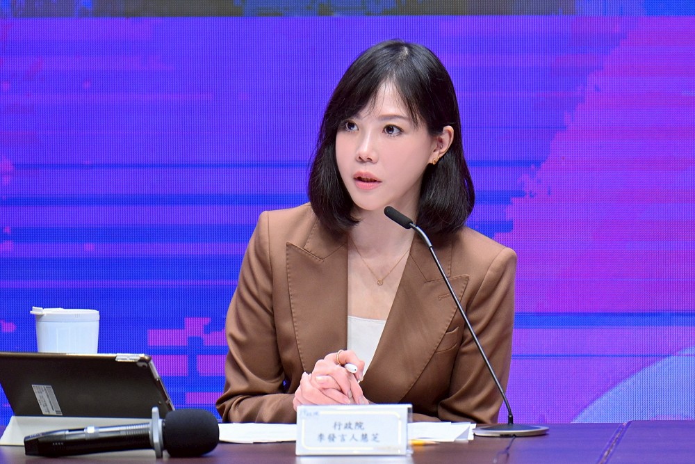 李慧芝稱台北「鼠實」 魏汶萱反擊:行政院靠出一張嘴治國? 204 李慧芝稱台北「鼠實」 魏汶萱反擊:行政院靠出一張嘴治國? 203