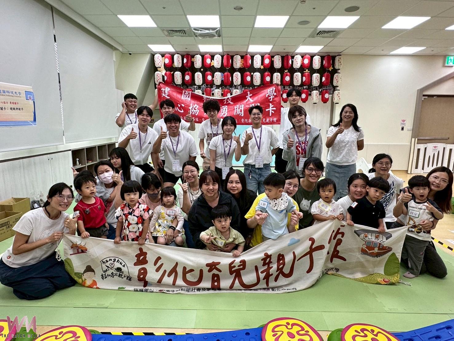 不只送康乃馨!建國科大學生「袋著愛回家」暖翻社區 - https://www.watchmedia01.com