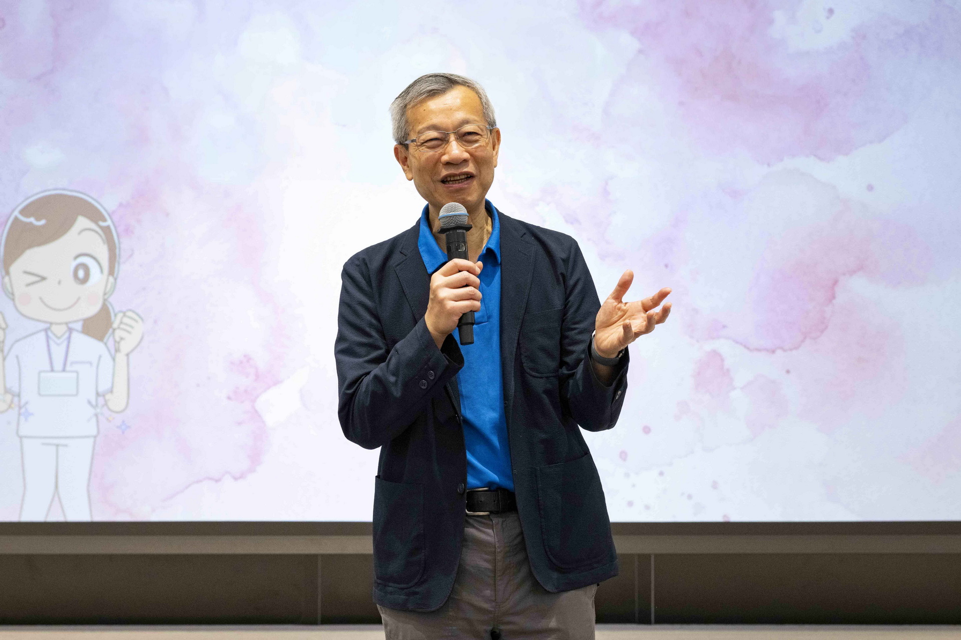 （有影片）／彰基護師節送暖　新進護理師白班5萬起、AI幫忙減壓力 - https://www.watchmedia01.com