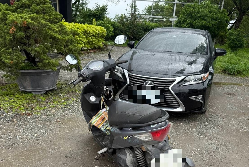 騎走機車停咖啡廳前 花蓮警1小時查獲涉竊嫌犯 218 cnews204260508a08