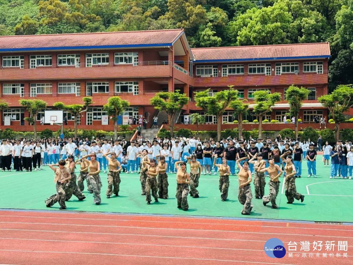 明台高中78週年校慶，展現校園的青春活力。(圖/記者林重鎣攝)