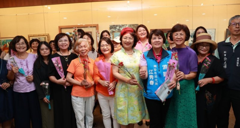 南投縣「她畫.她話」女性藝術特展開幕 61位女藝術家呈現生命多元樣貌