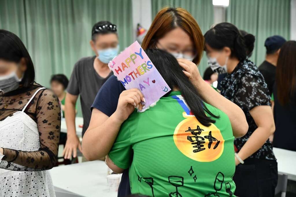 ▲勵志中學母親節面對面懇親活動,邀請家長蒞臨校園,與孩子共享溫馨時光,傳遞感恩與關懷。(圖/勵志中學提供)