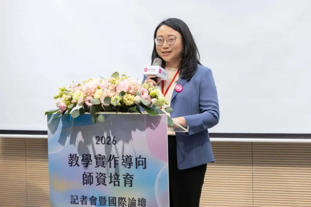 TFT 為台灣而教執行長施惠文致詞。
