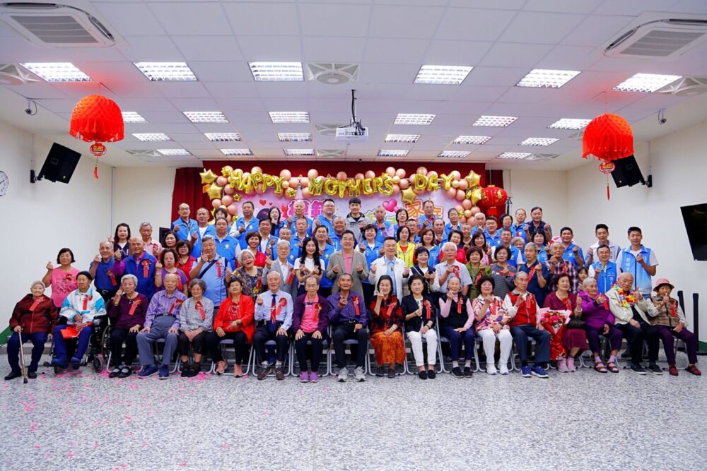 苗栗市模範母親暨慈孝家庭表揚大會 慈孝種子社區紮根發芽 244 苗栗市模範母親暨慈孝家庭表揚大會 慈孝種子社區紮根發芽 243