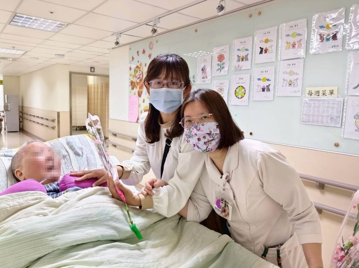 八德社大琴聲傳愛 北榮桃園護理之家溫馨慶祝母親節 S 227033115 0