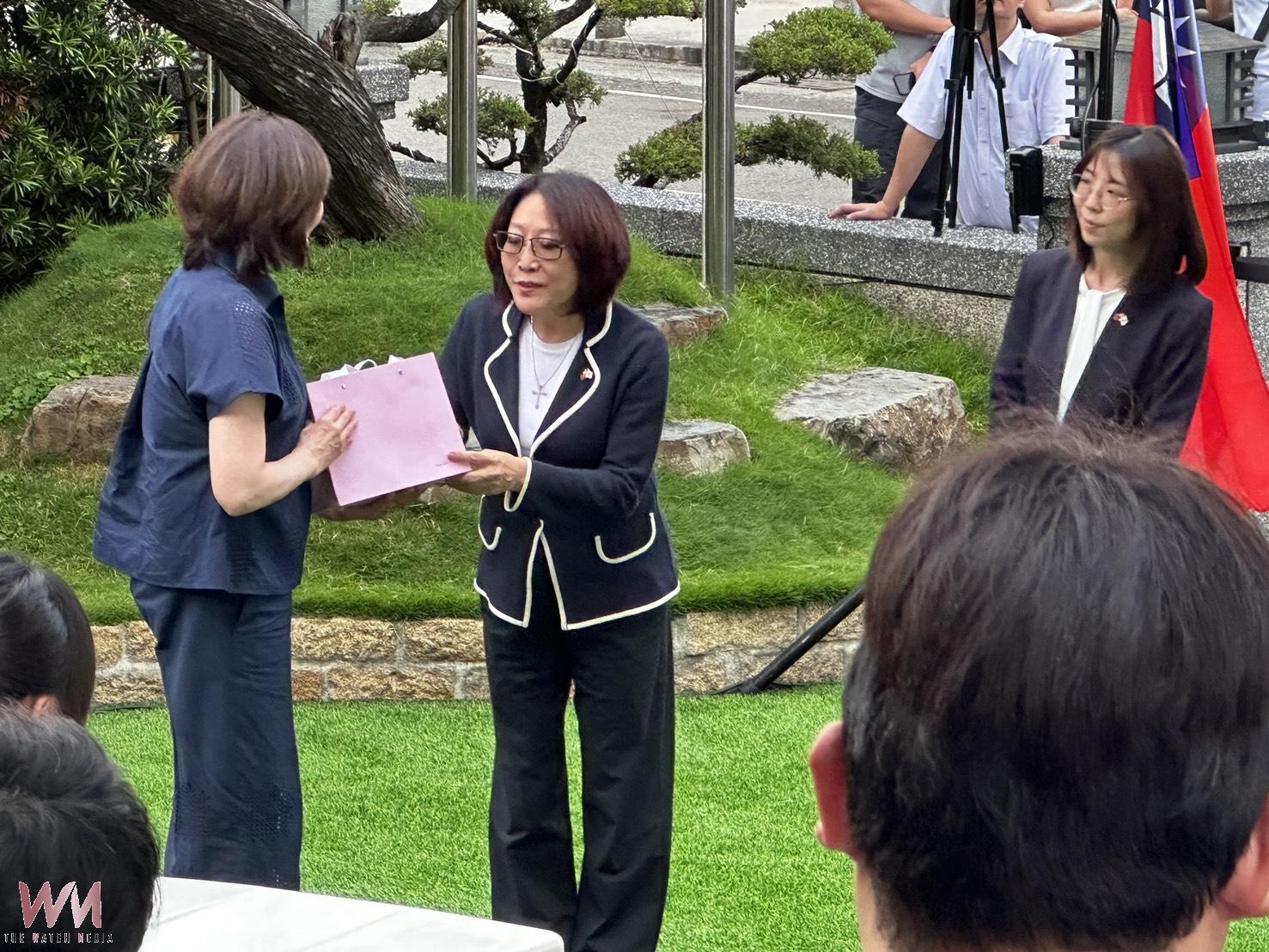 多圖/跨越時空的台日羈絆 安倍昭惠四度造訪高雄保安堂 - https://www.watchmedia01.com