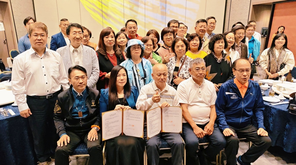 ACMB 結盟沖繩褐藻龍頭!專利牛蒡+頂級褐藻 啟動全球生醫產業 47 02ACMB %E7%B5%90%E7%9B%9F%E6%B2%96%E7%B9%A9%E8%A4%90%E8%97%BB%E9%BE%8D%E9%A0%AD