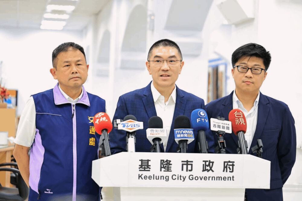 謝國樑病癒復工談基捷 持續溝通麥金路二階方案落實「捷運進市區」 218 照片來源:基隆市政府