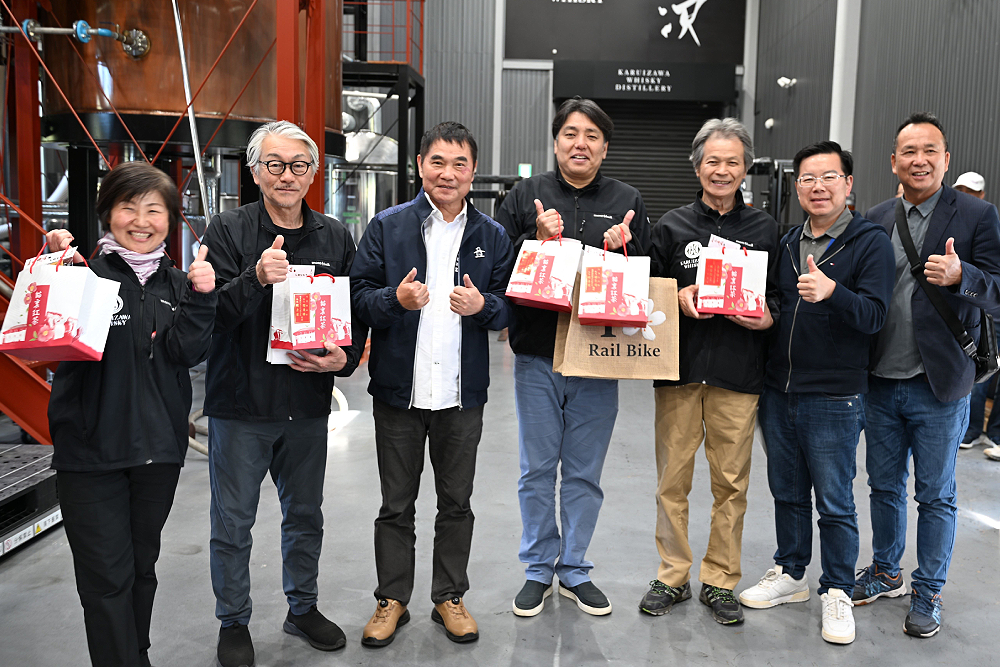 率團參訪輕井澤威士忌株式會社 鍾東錦借鏡打造苗栗特色酒莊產業 194 率團參訪輕井澤威士忌株式會社 鍾東錦借鏡打造苗栗特色酒莊產業 193
