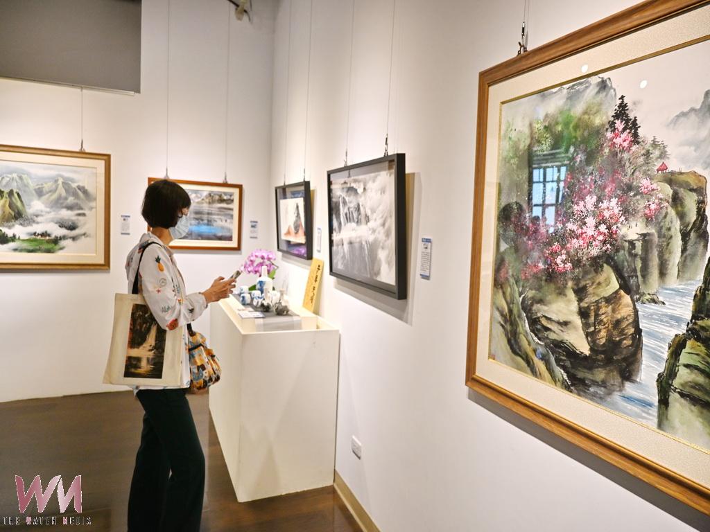 從傳統到現代的筆墨蛻變　徐細芳藝術展吸睛登場 - https://www.watchmedia01.com
