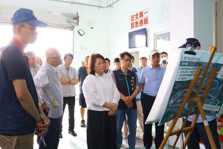 嘉義市政府對立委私邀中央官員到地方現勘,感到非常遺憾。強調:中央主管機關恪遵行政中立法的規範與精神,不應配合特定人「割稻仔尾」。(圖/嘉義市政府提供)