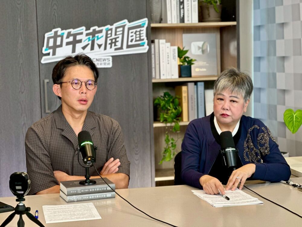 中午來開匯／透露行政院高層奪命連環Call　黃國昌批：民進黨玩兩面手法玩太兇 205