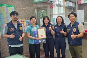 郵局行員機警阻詐 聯手與警方守住民眾錢財 35 %E4%B8%80 49 300x200 1