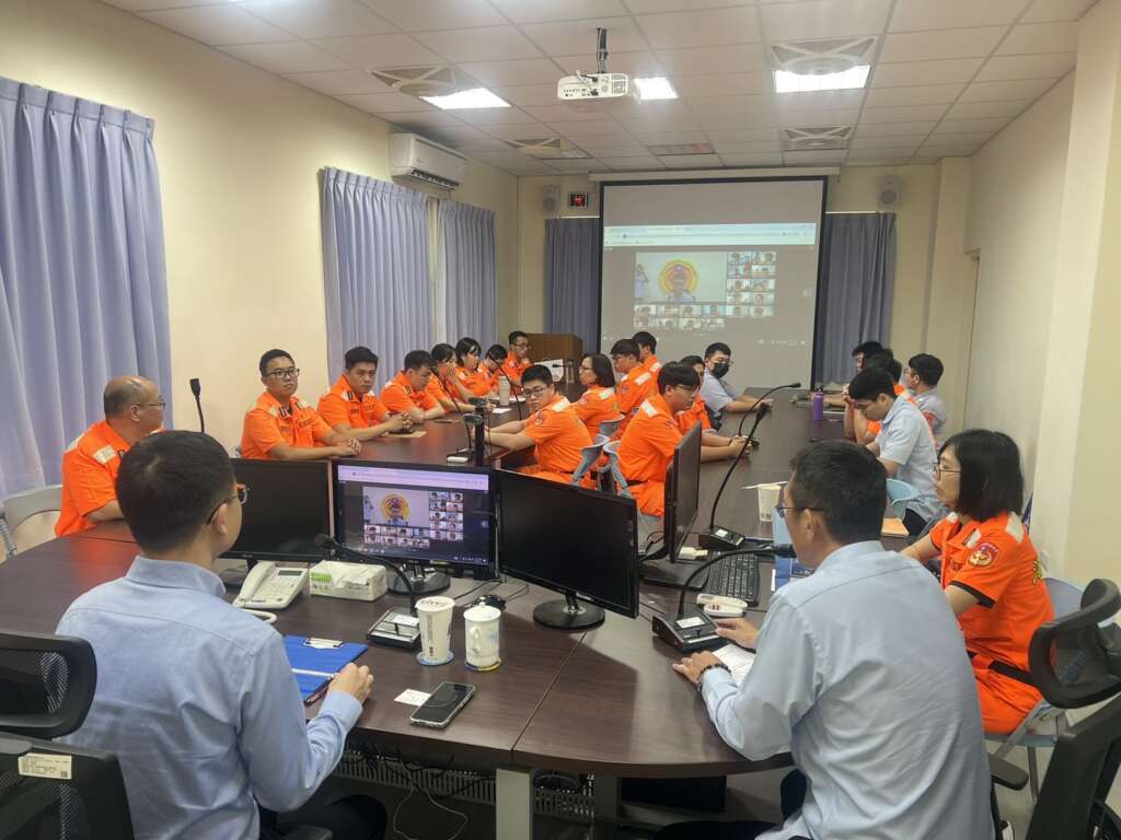 ∆為強化同仁法治觀念及風險意識，海巡署東部分署第一二岸巡隊於5月13日舉辦法律教育專題講座。（圖／海巡署東部分署第一二岸巡隊提供）