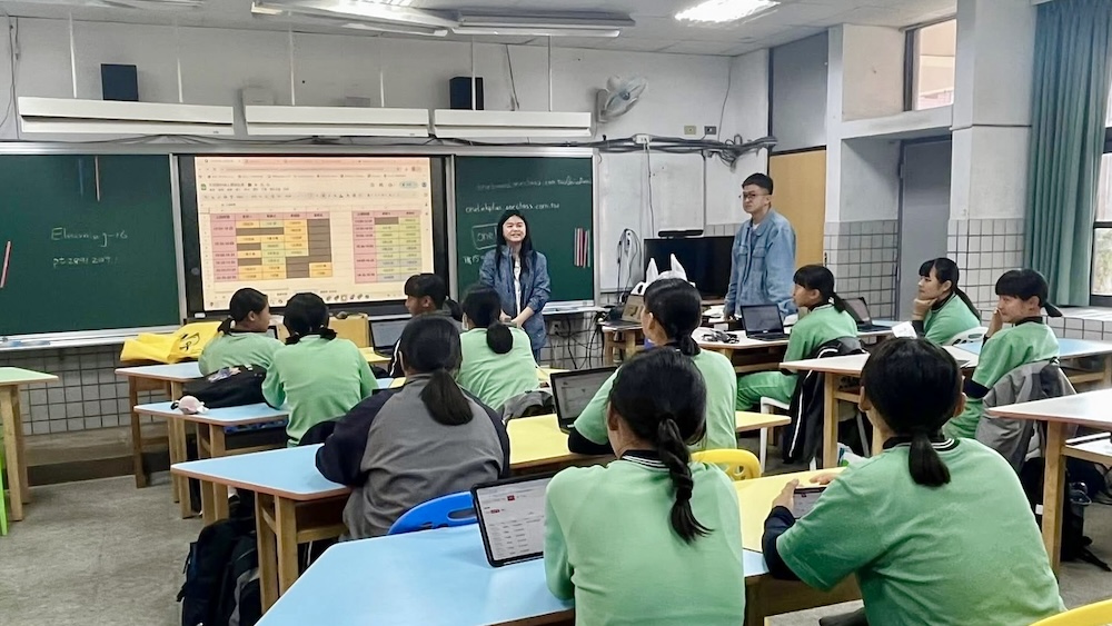 陪伴學生運動員穩定學習 南一啟動北投國中女壘隊支持計畫 195 cnews124260513a06