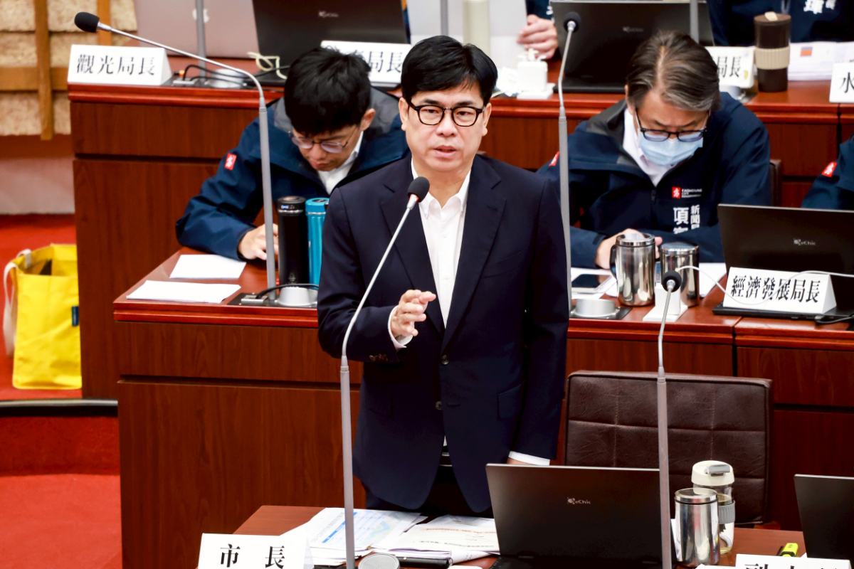 ▲市長陳其邁今(13)日上午於市政總質詢,針對兒少數位安全、少子化等多項議題提出說明。