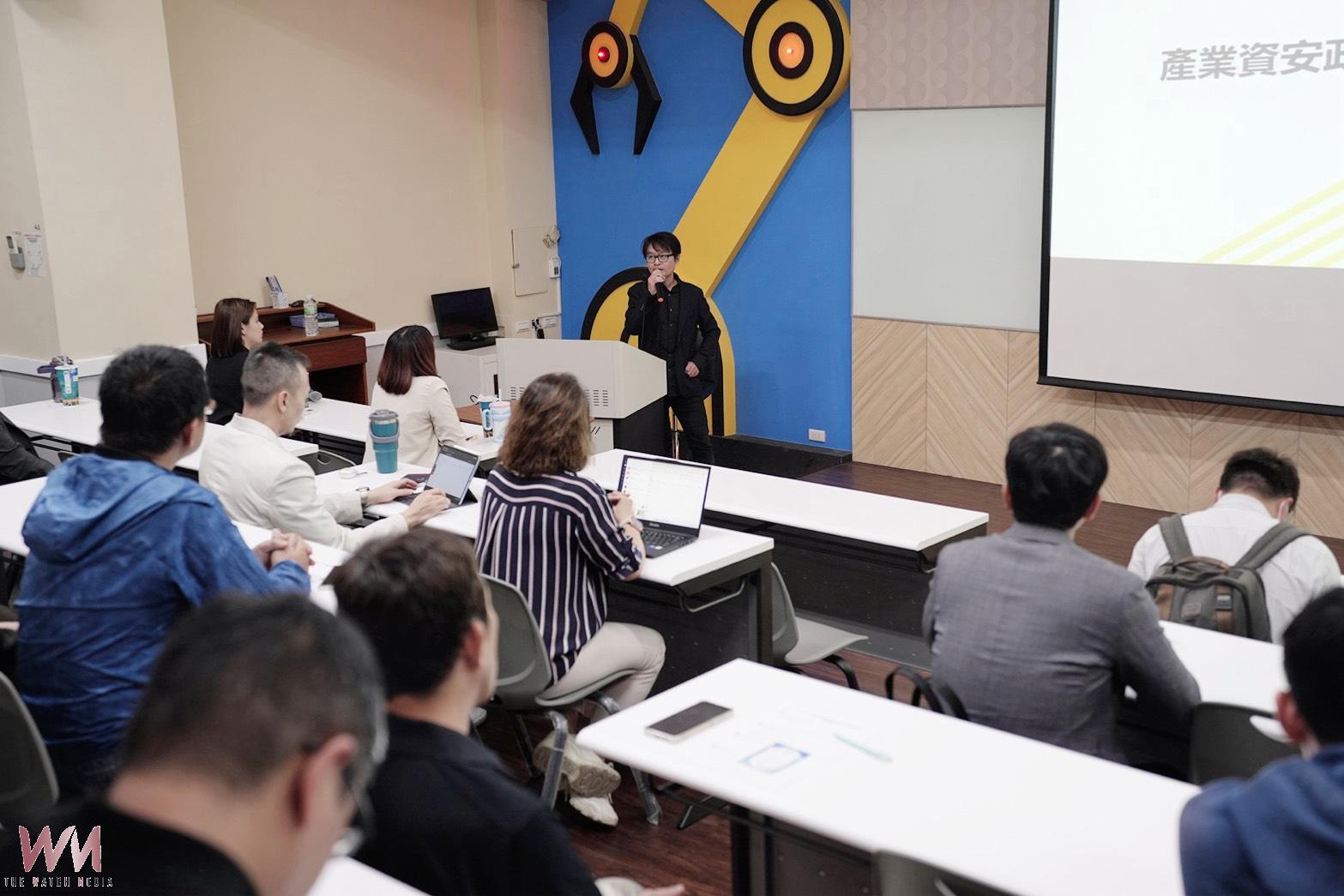 聚焦AI資安防禦 中興大學攜眾至資訊實境展示智慧製造工控資安防護 - https://www.watchmedia01.com
