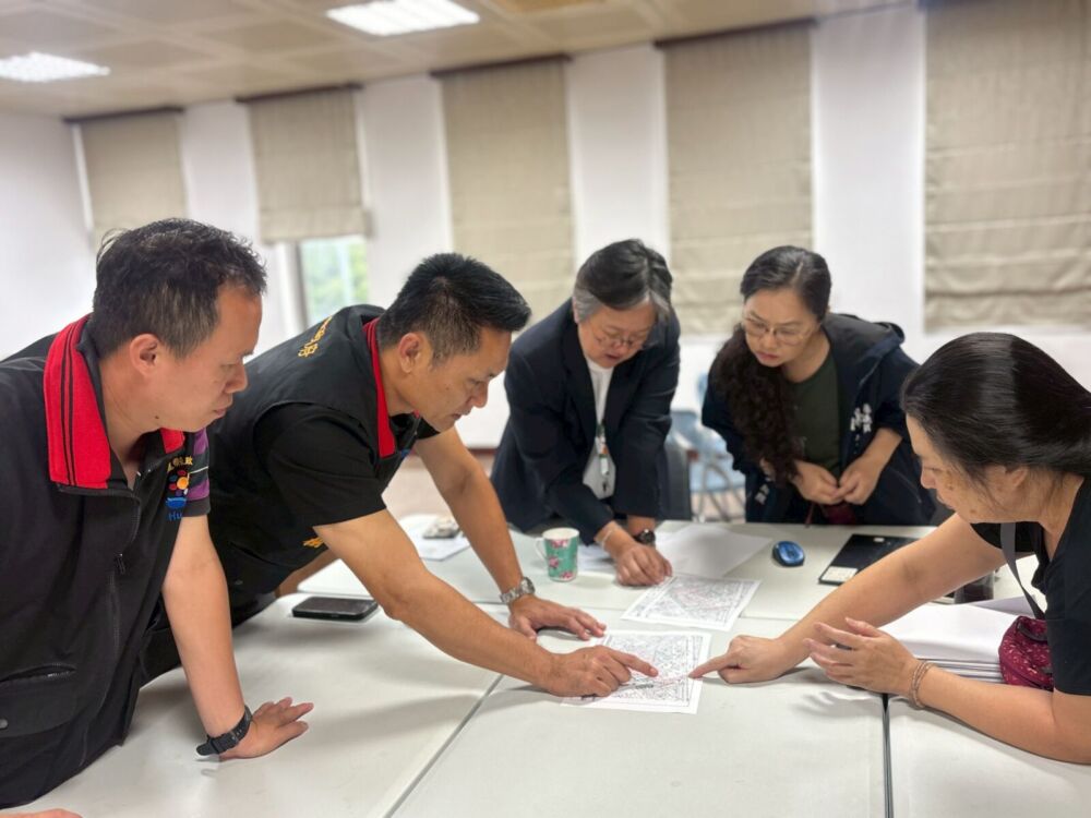馥邑京華月底將拆牽動民生 楊華美提民眾4困境促建設處改善 200 馥邑京華月底將拆牽動民生 楊華美提民眾4困境促建設處改善 199