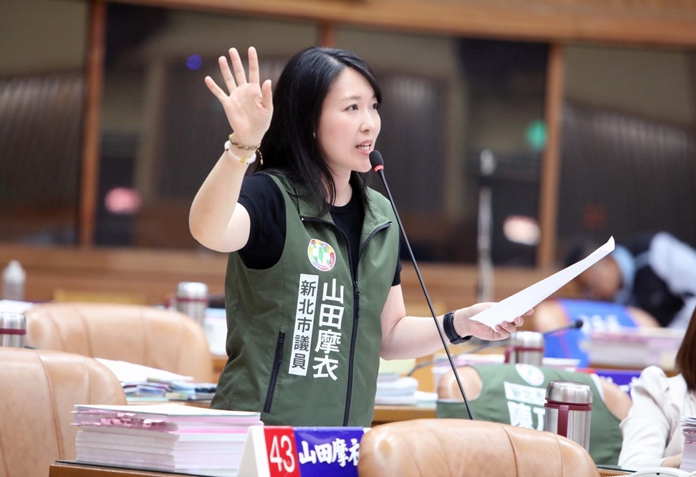 板橋石雕公園步道成「隱形陷阱」 山田摩衣促農業局一個月提改善報告 195 248260514a09