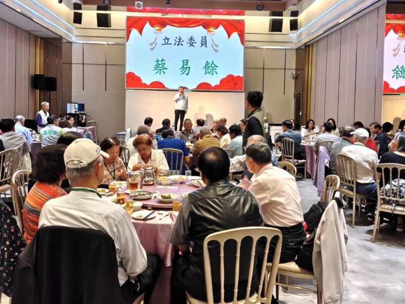圖文:中華民國嘉義旅外鄉親會長聯合會凝聚一堂 母親節前夕溫馨聯誼傳遞公益正能量(圖文:一生福報社長徐璋穆/提供)。